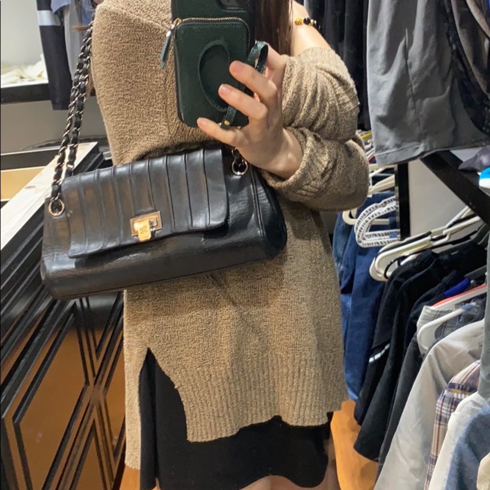 Authentic Chanel purse - Picture 7 of 7